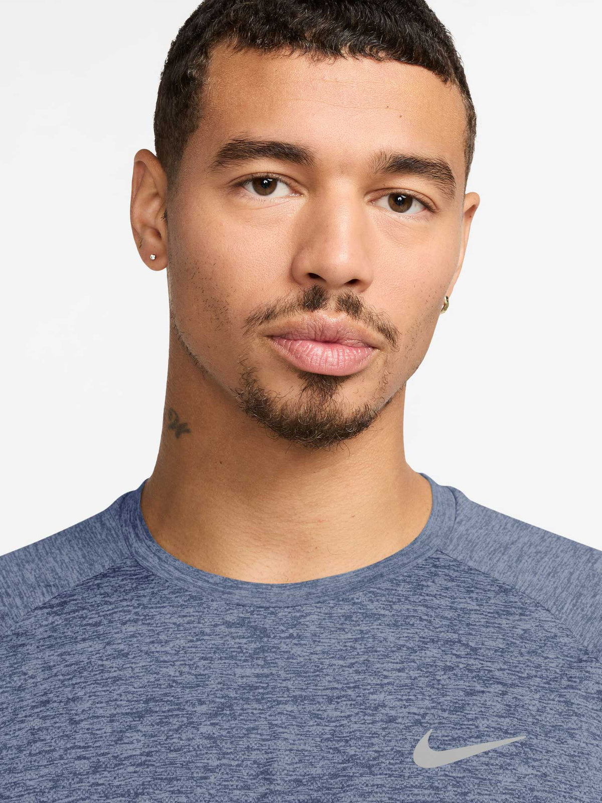 NIKE Тениска M NK DFADV STRIDE SS TOP