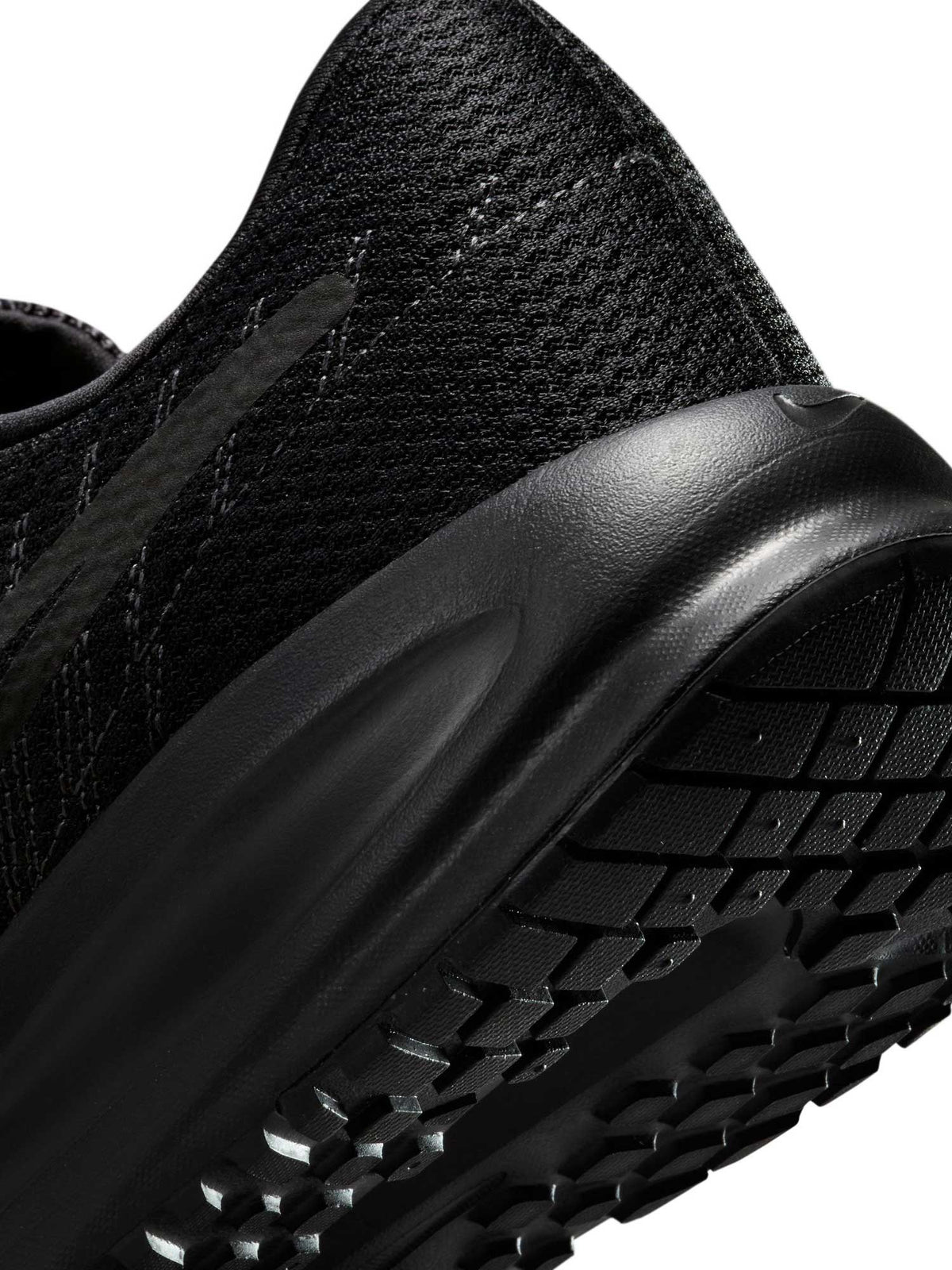 NIKE Обувки RUN DEFY