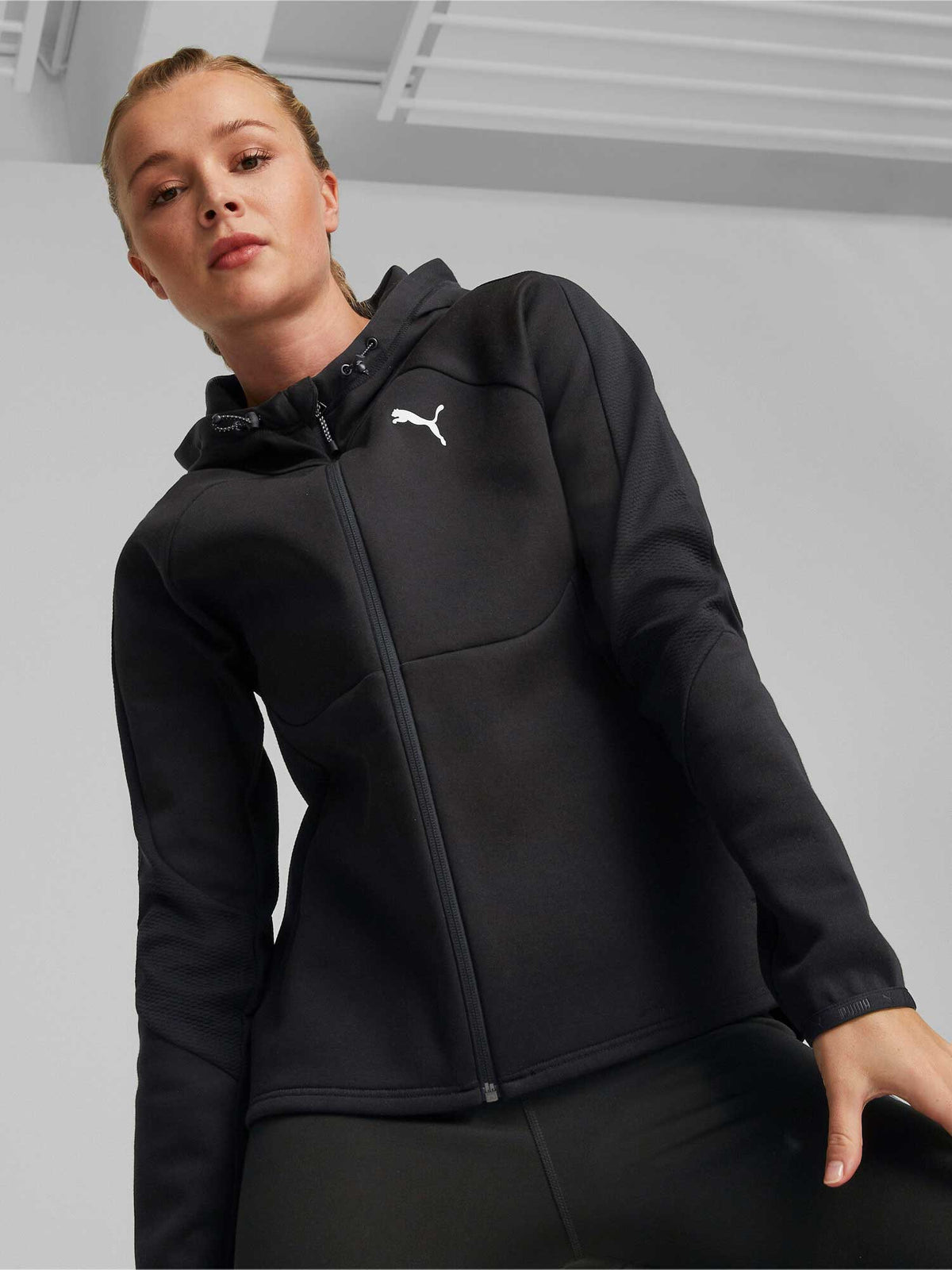 PUMA Суитшърт EVOSTRIPE